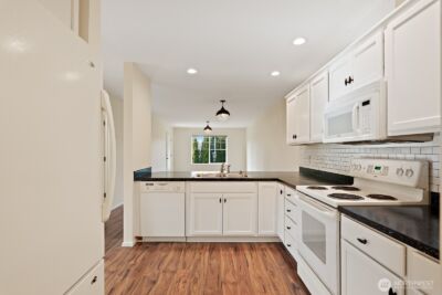 1205 Decatur Cir , Burlington, WA 98233 - Photo 7