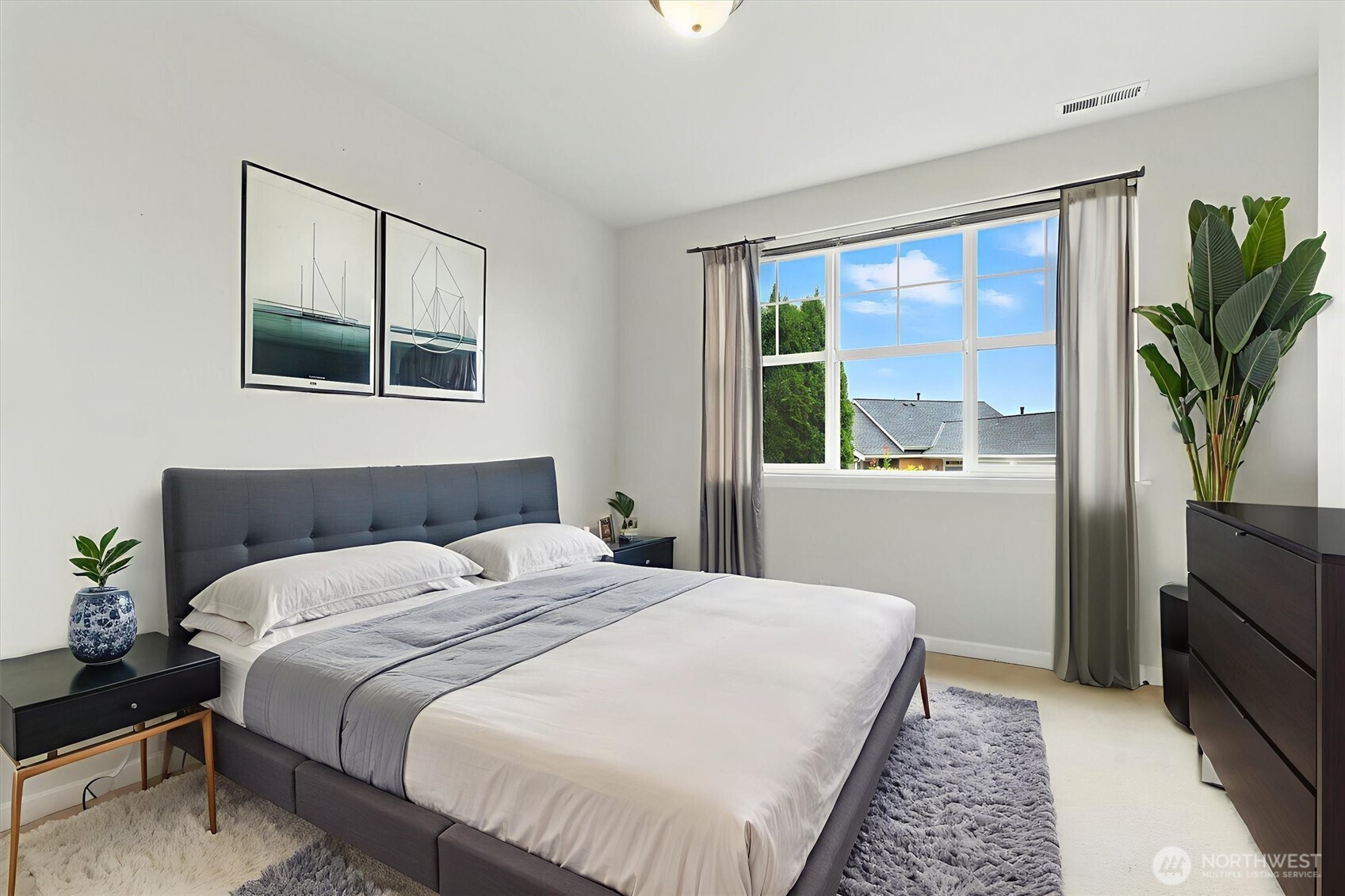 19795 4th Avenue NE, Poulsbo, WA 98370