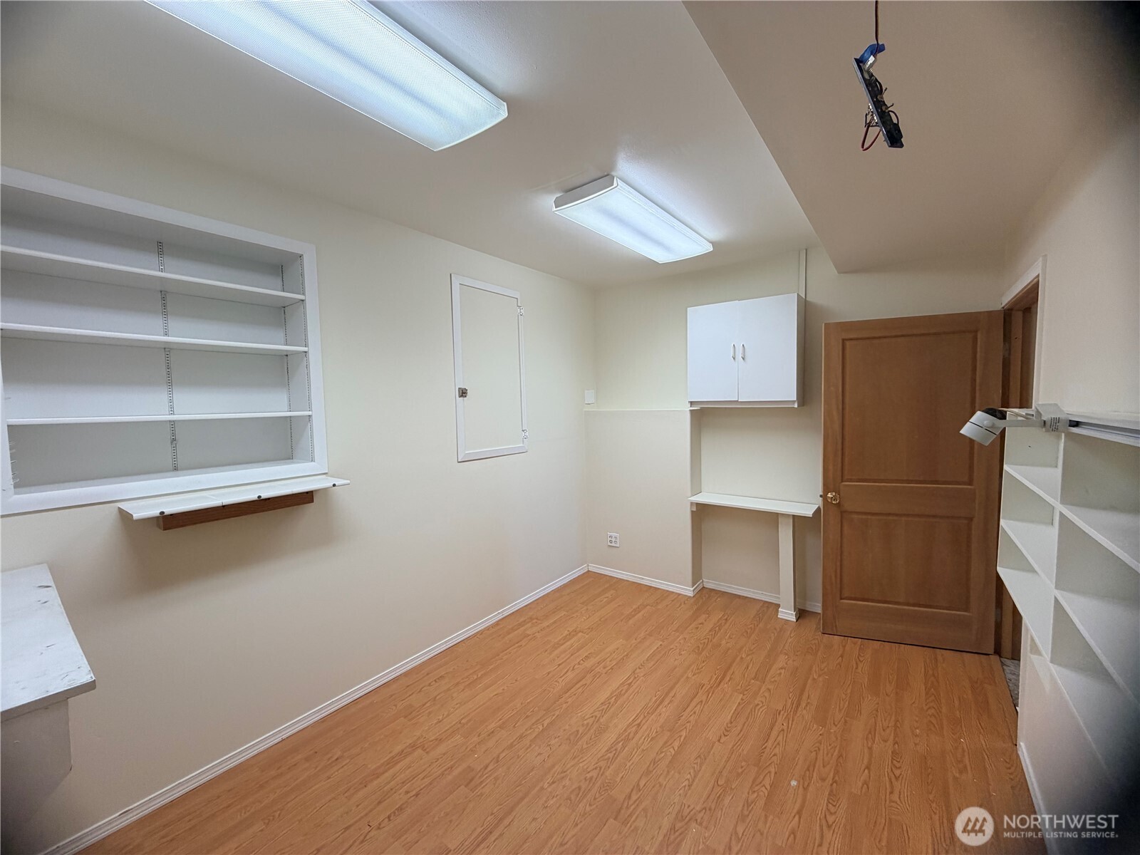 19795 4th Avenue NE, Poulsbo, WA 98370