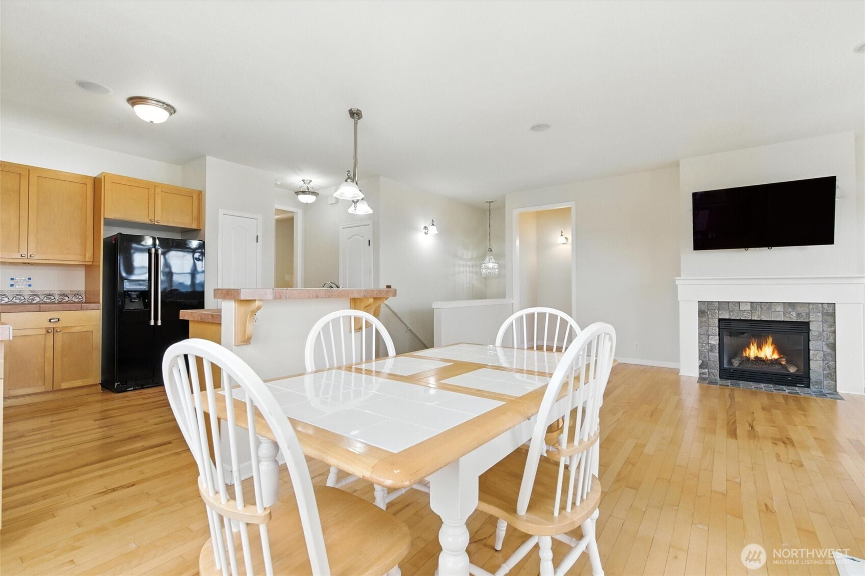 19795 4th Avenue NE, Poulsbo, WA 98370