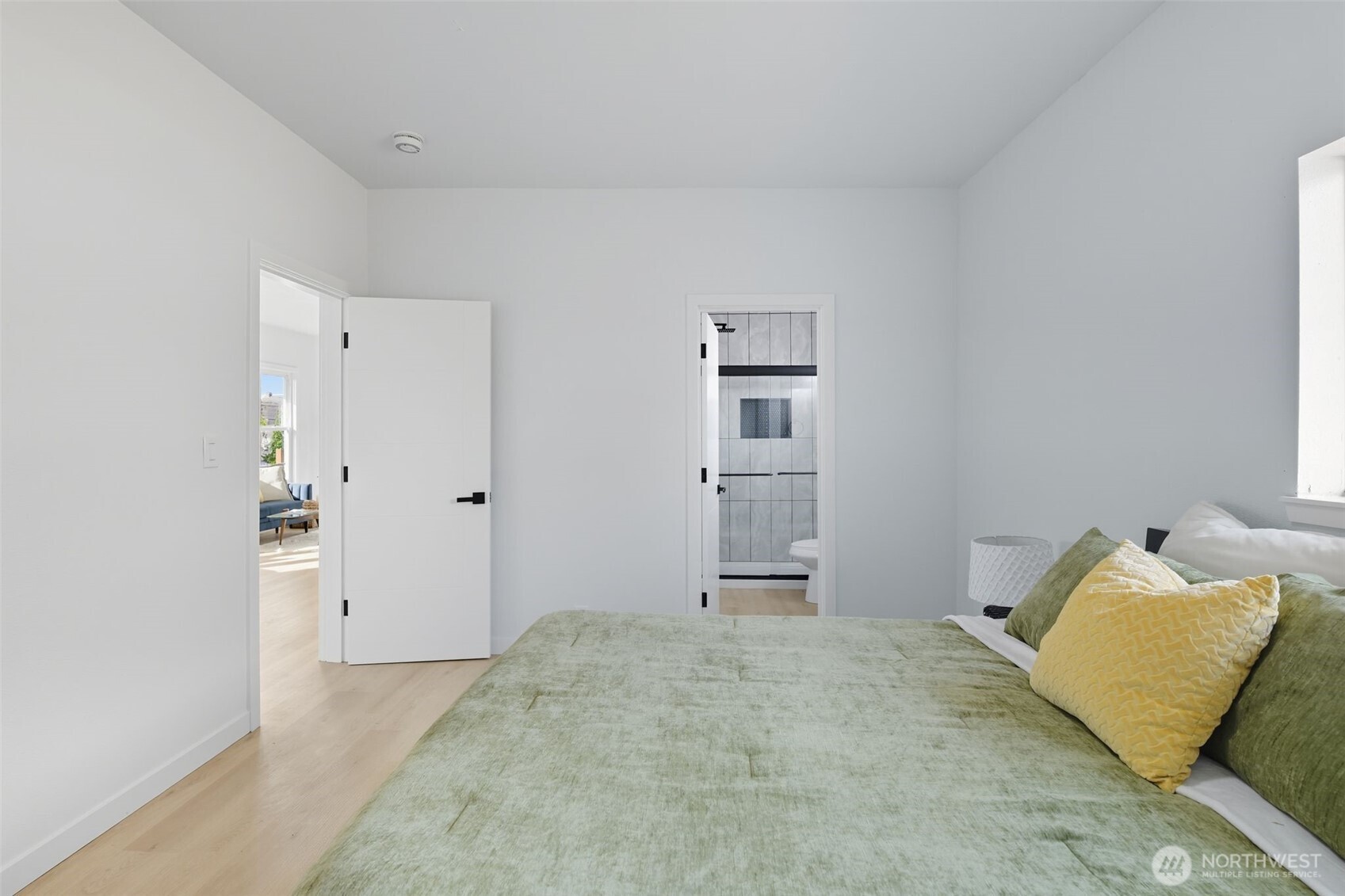 808 E 46th Street , Tacoma, WA 98404