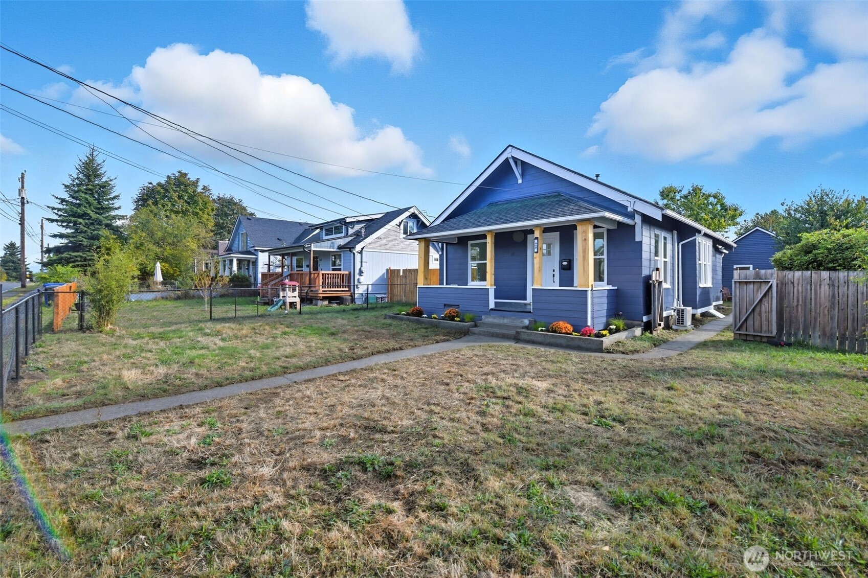 808 E 46th Street , Tacoma, WA 98404