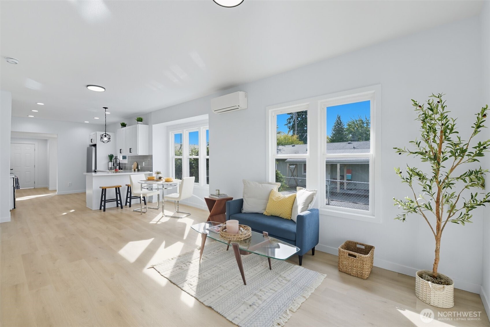 808 E 46th Street , Tacoma, WA 98404