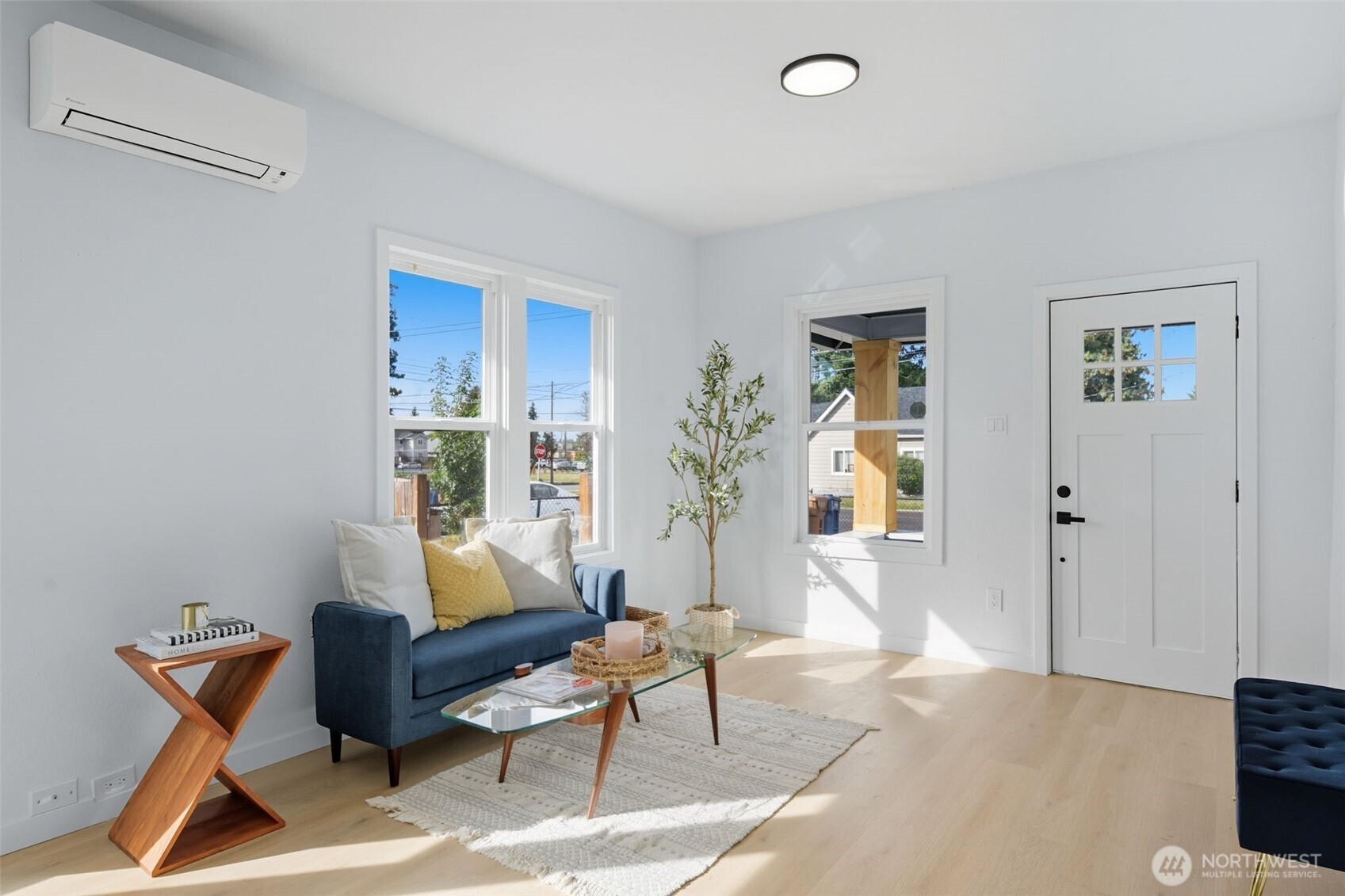 808 E 46th Street , Tacoma, WA 98404