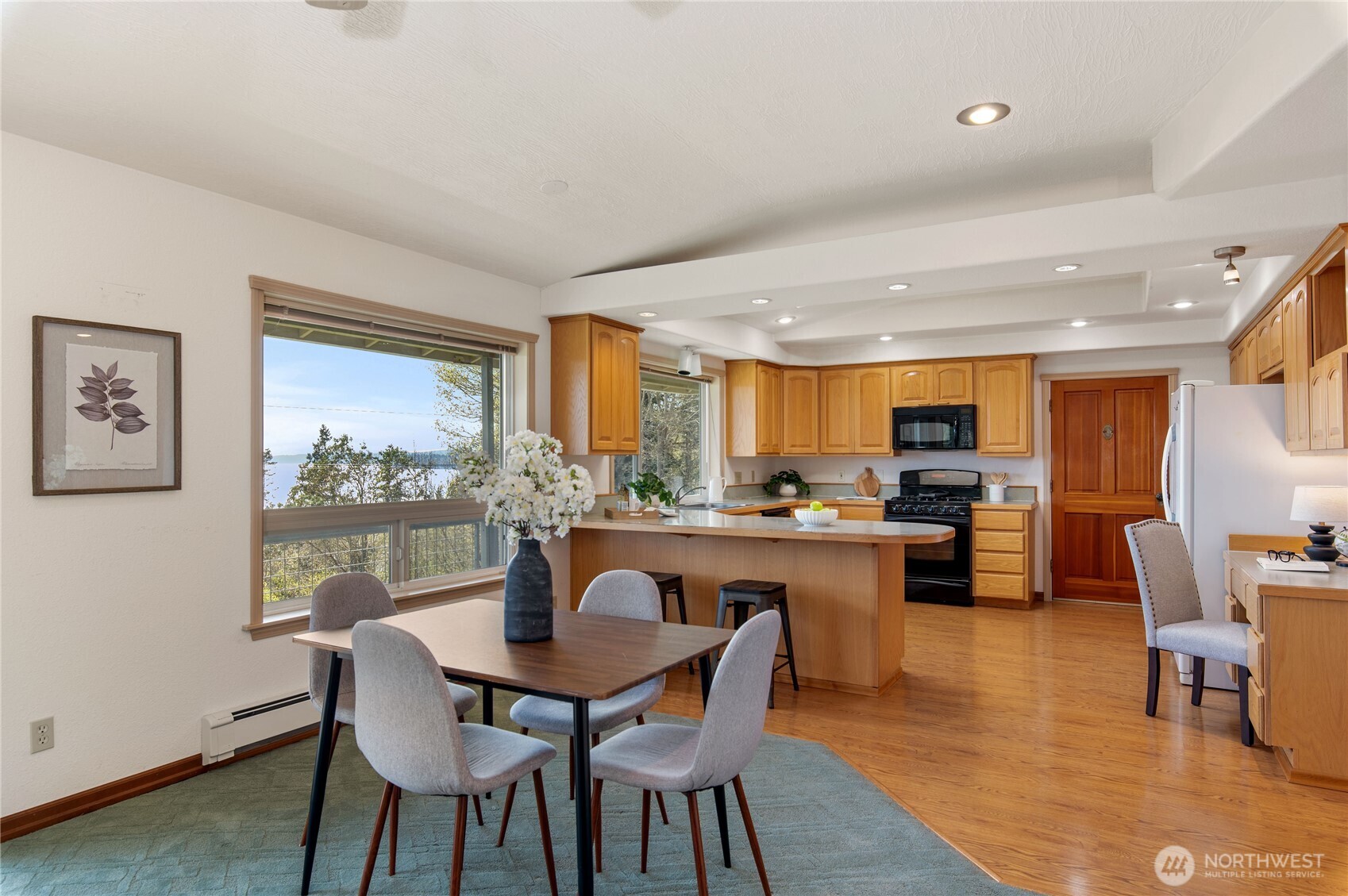 2135 Shine Road , Port Ludlow, WA 98365