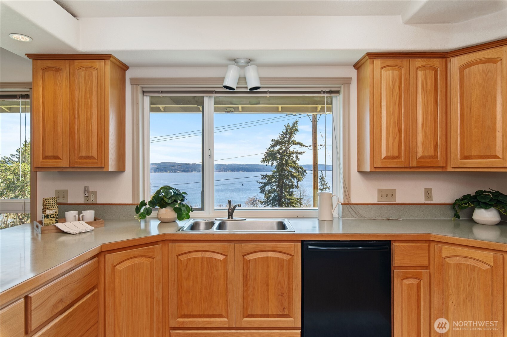 2135 Shine Road , Port Ludlow, WA 98365