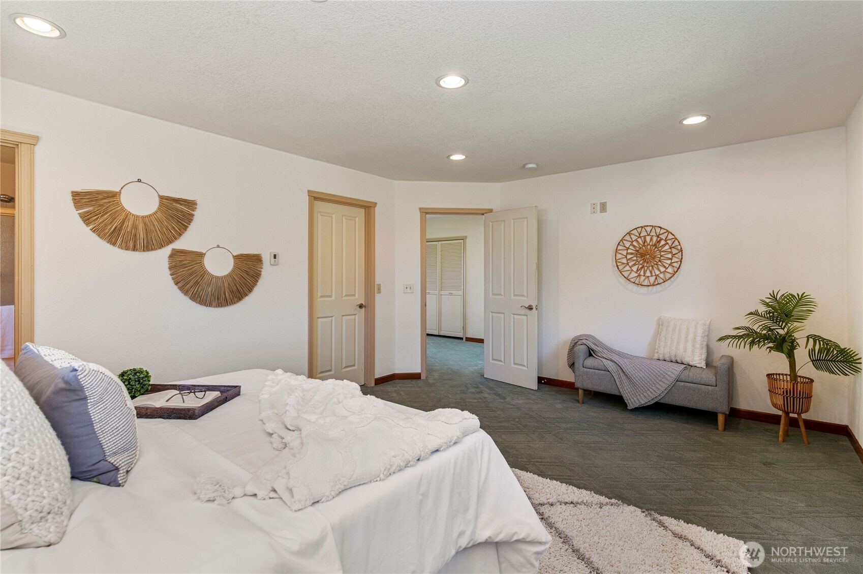 2135 Shine Road , Port Ludlow, WA 98365