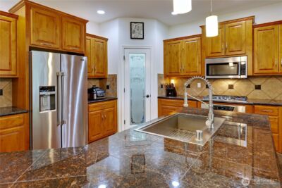 2440 Alaska Avenue E, Port Orchard, WA 98366 - Photo 4
