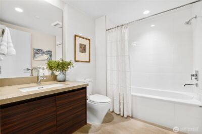 583 Battery Street #2807N, Seattle, WA 98121 - Photo 20