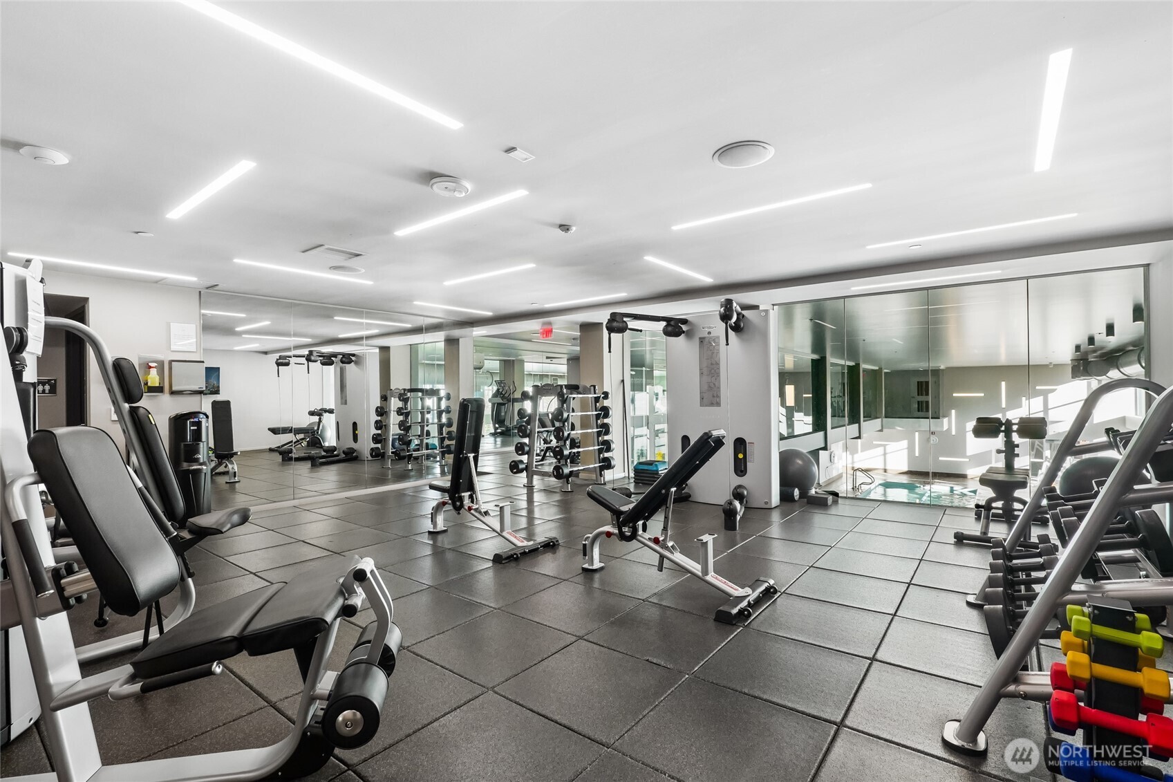 583 Battery Street #2807N, Seattle, WA 98121