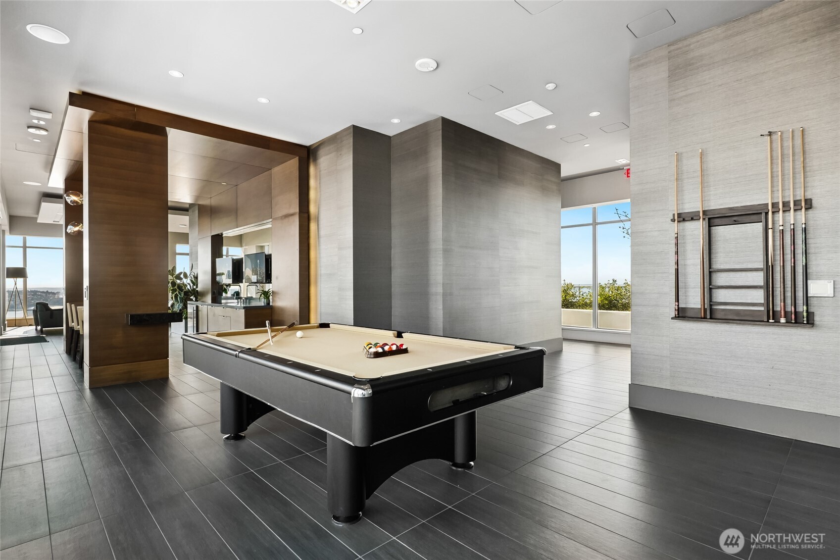 583 Battery Street #2807N, Seattle, WA 98121