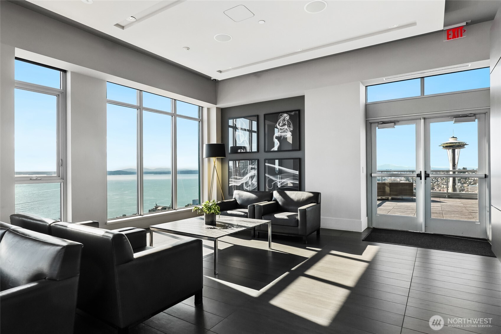 583 Battery Street #2807N, Seattle, WA 98121