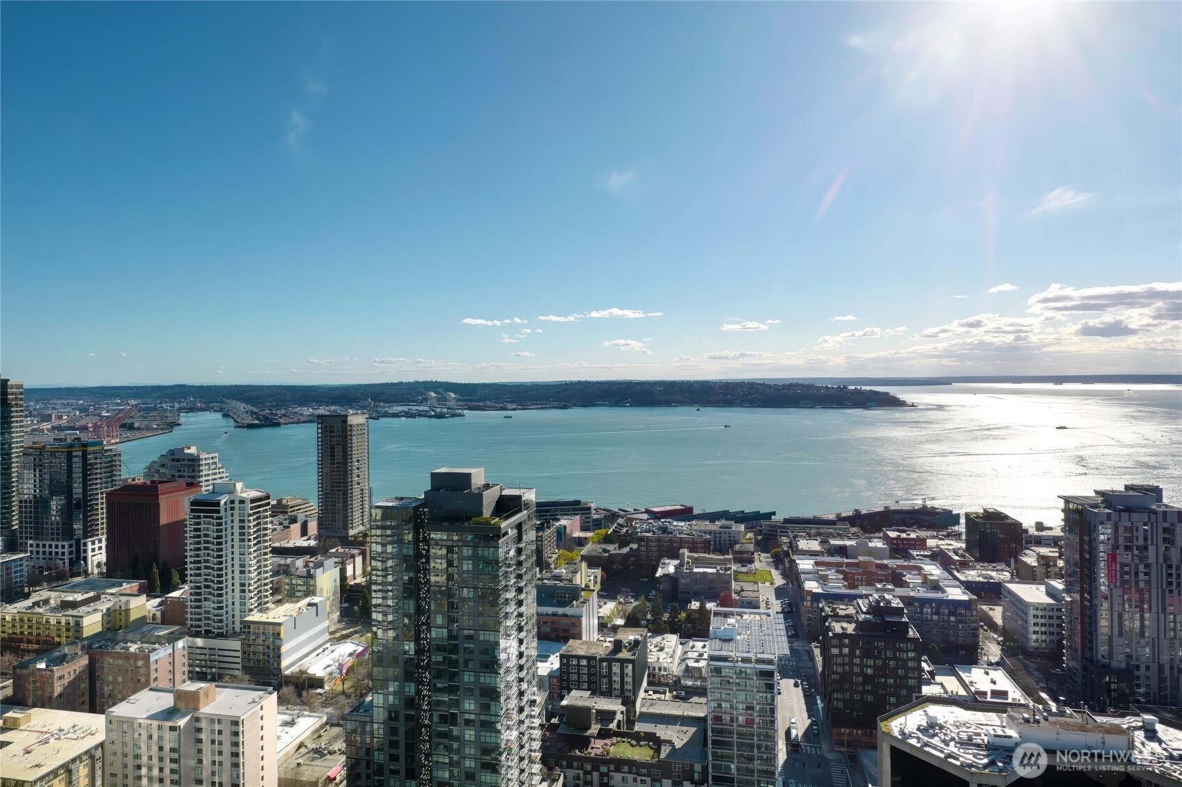 583 Battery Street #2807N, Seattle, WA 98121