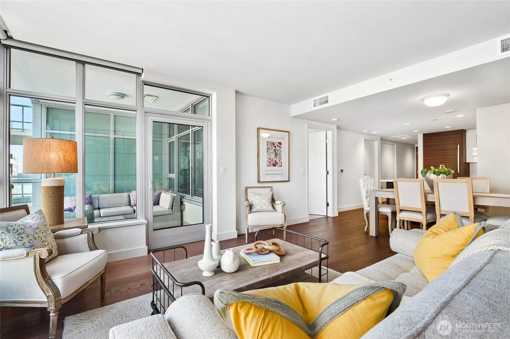 583 Battery Street #2807N, Seattle, WA 98121