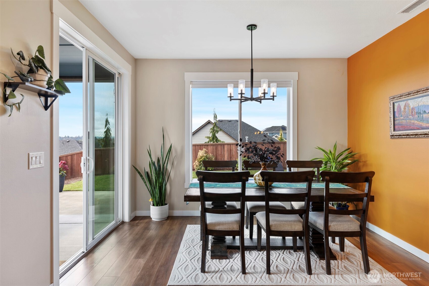 676 E White Oak Avenue , La Center, WA 98629