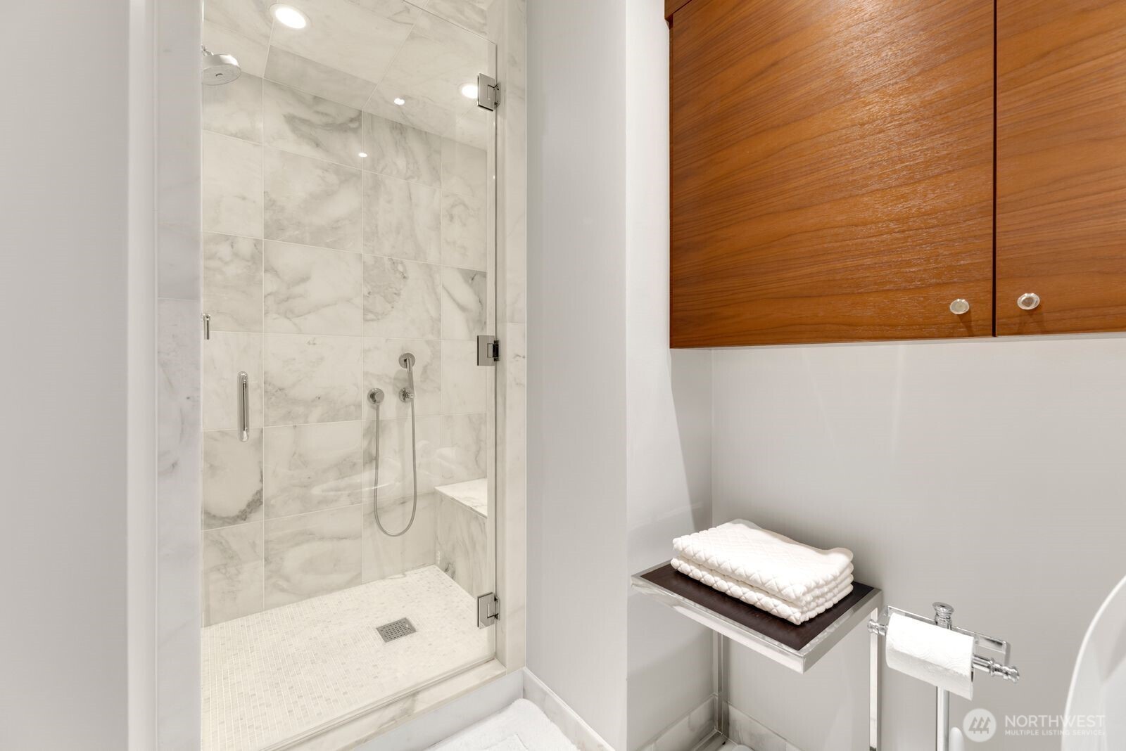 1300 University Street #11A, Seattle, WA 98101