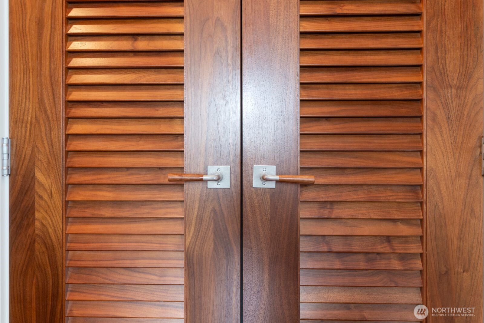 1300 University Street #11A, Seattle, WA 98101