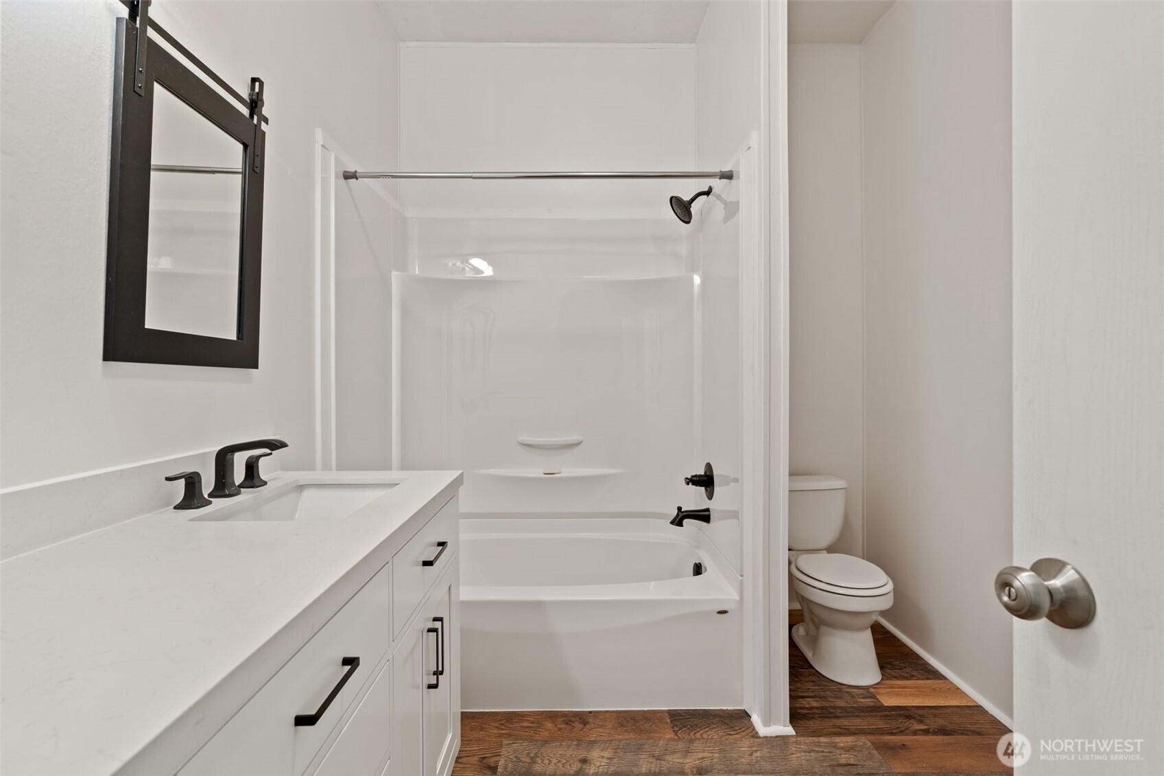 280 Antrim Road , Winlock, WA 98596