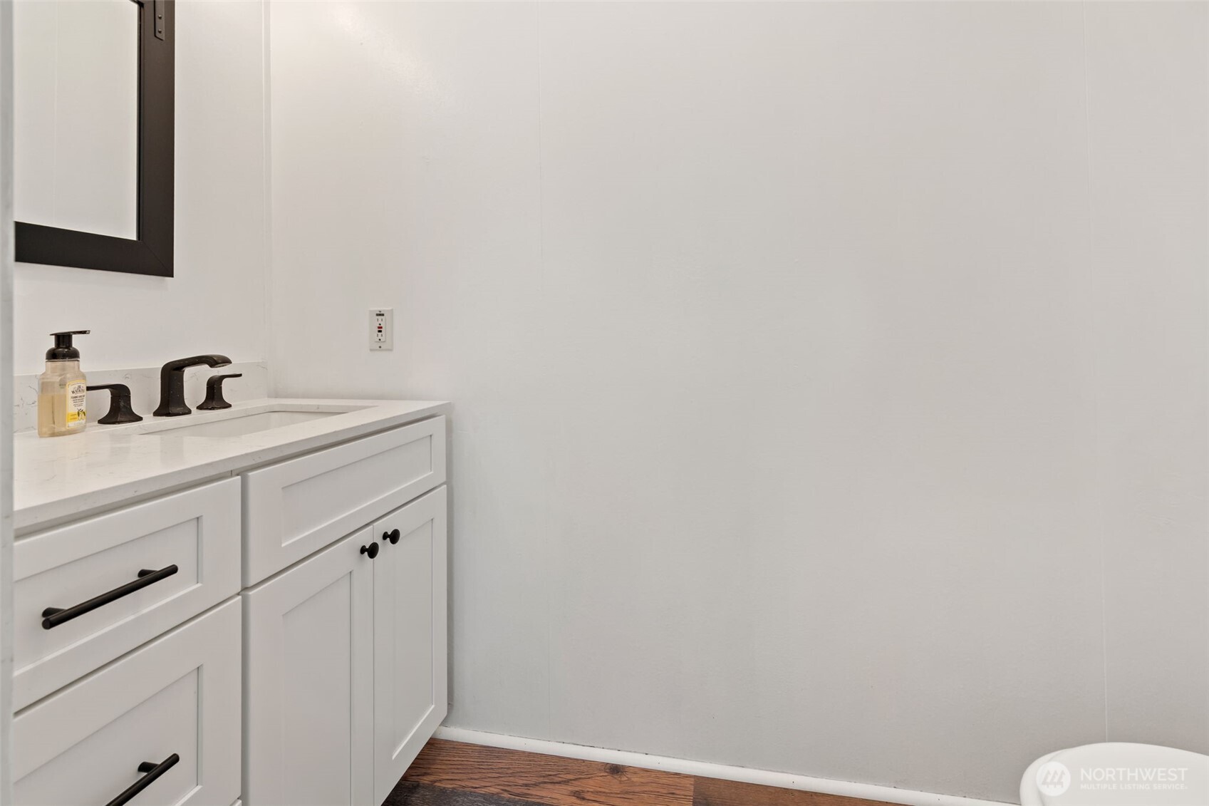 280 Antrim Road , Winlock, WA 98596