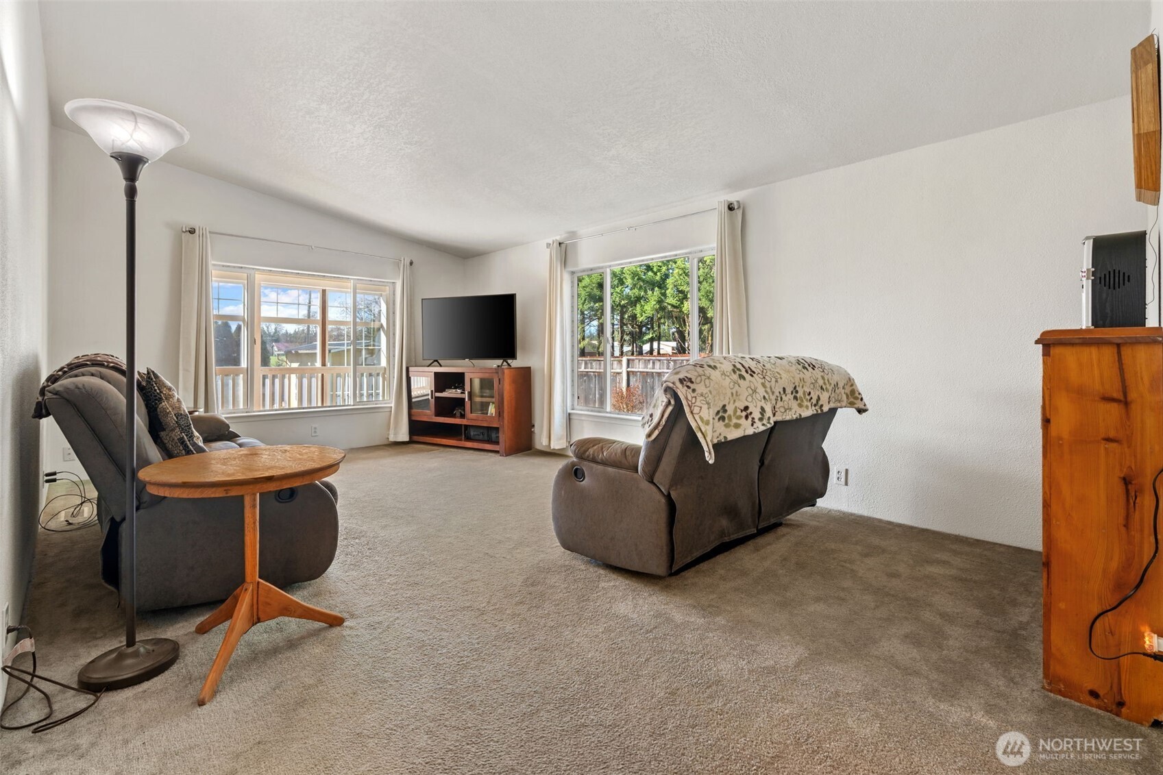 280 Antrim Road , Winlock, WA 98596