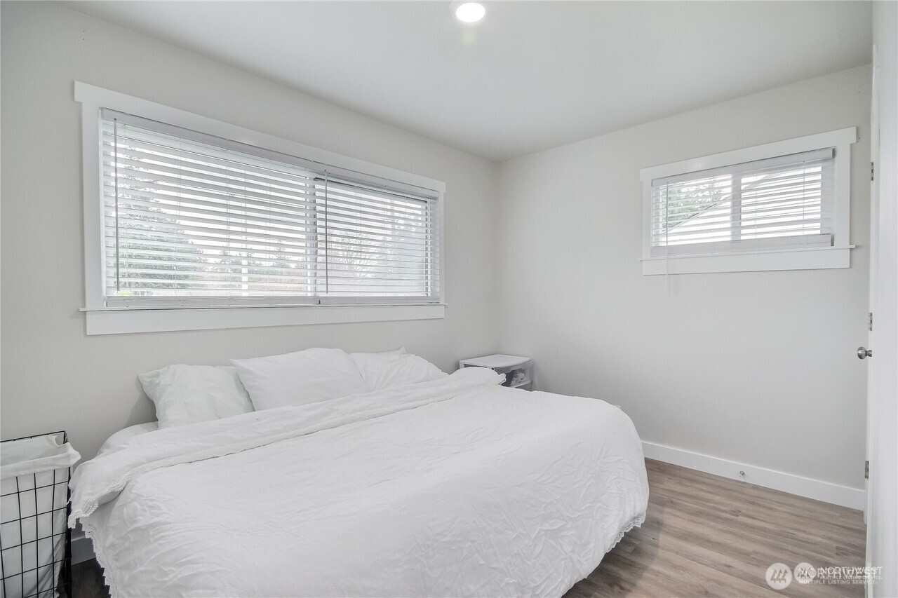 6801 -6803 Steilacoom Boulevard SW, Lakewood, WA 98499-2155