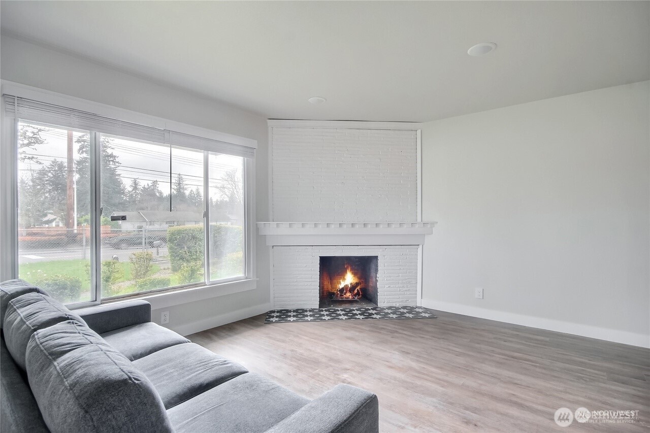 6801 -6803 Steilacoom Boulevard SW, Lakewood, WA 98499-2155