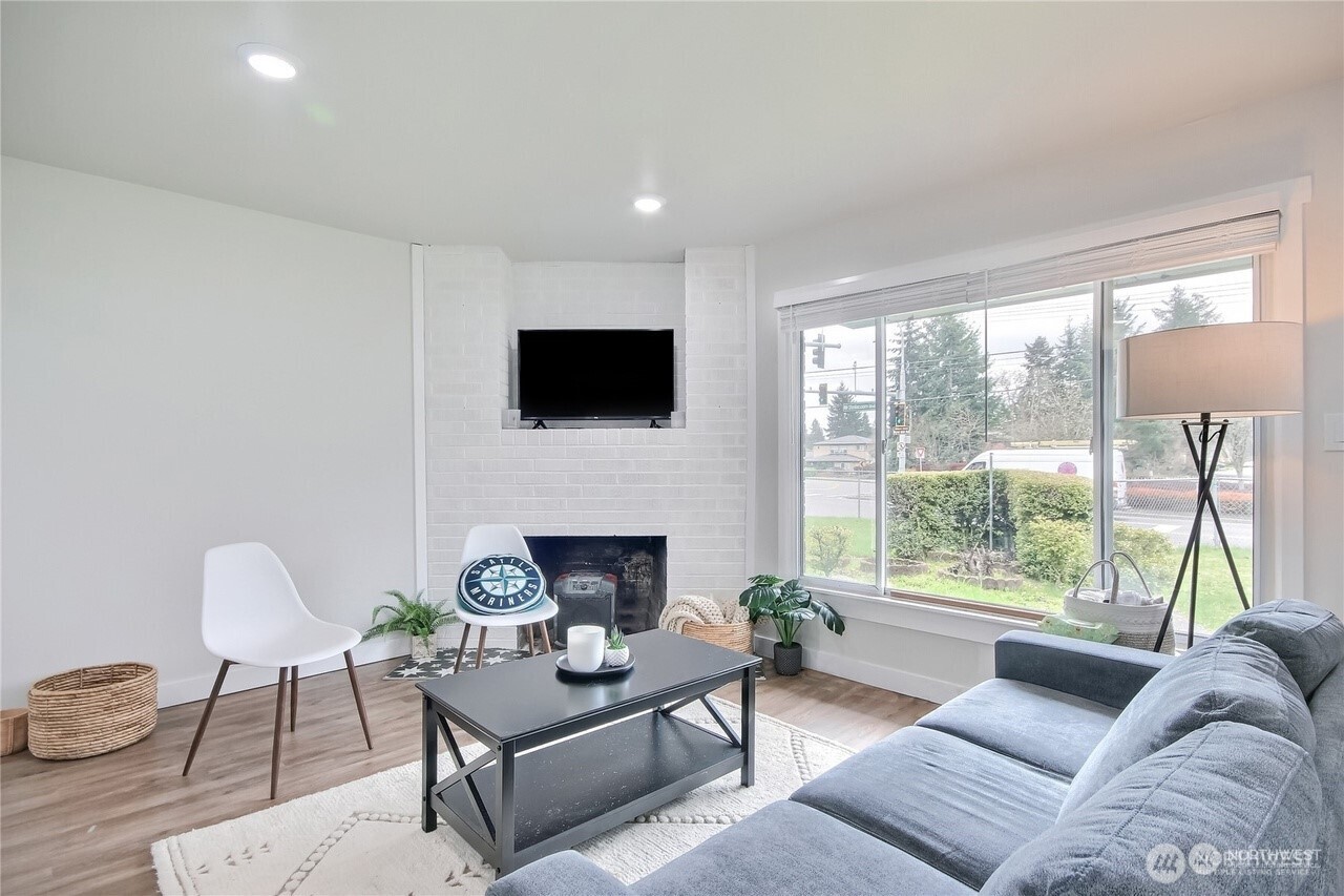 6801 -6803 Steilacoom Boulevard SW, Lakewood, WA 98499-2155