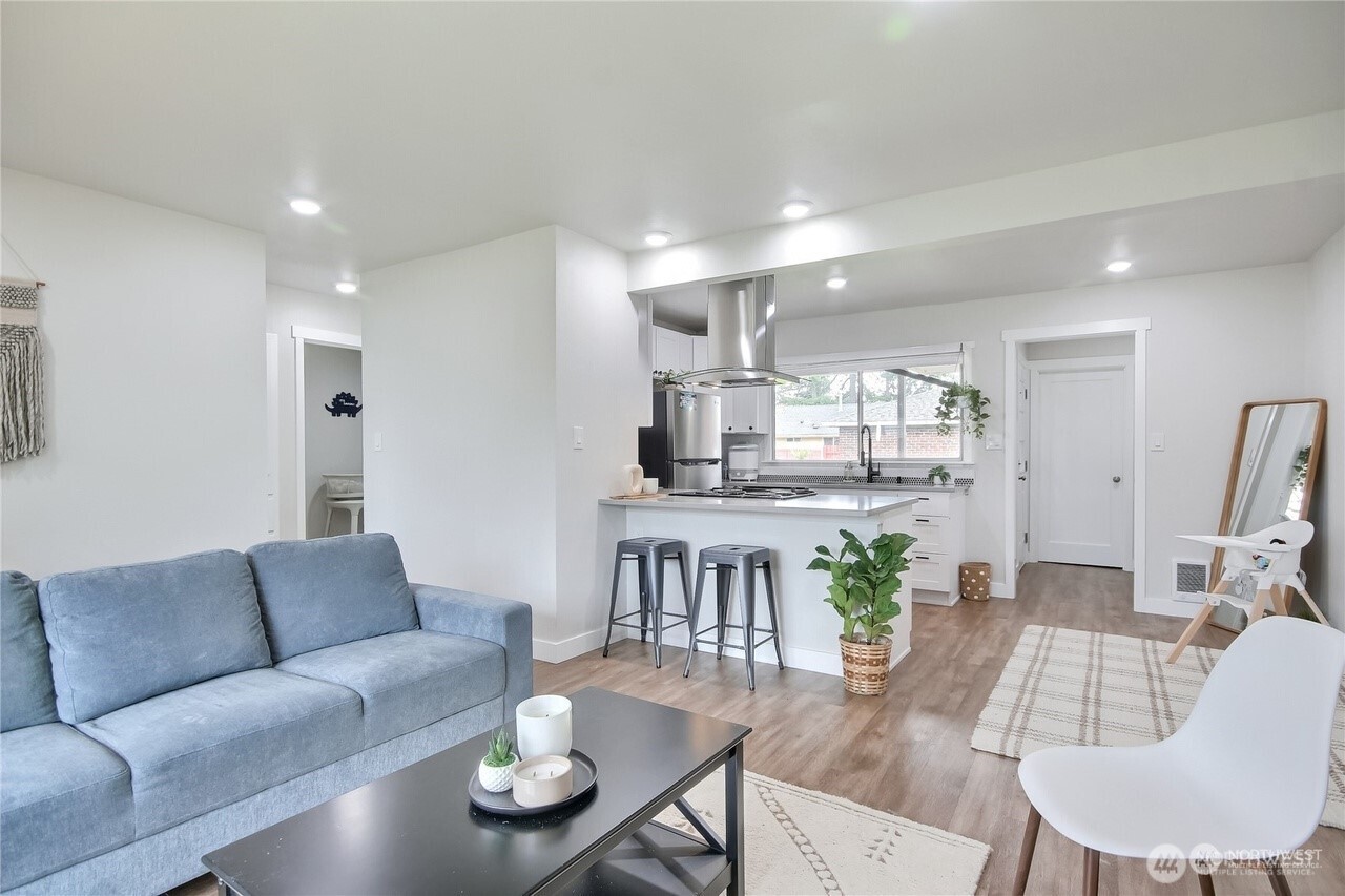 6801 -6803 Steilacoom Boulevard SW, Lakewood, WA 98499-2155