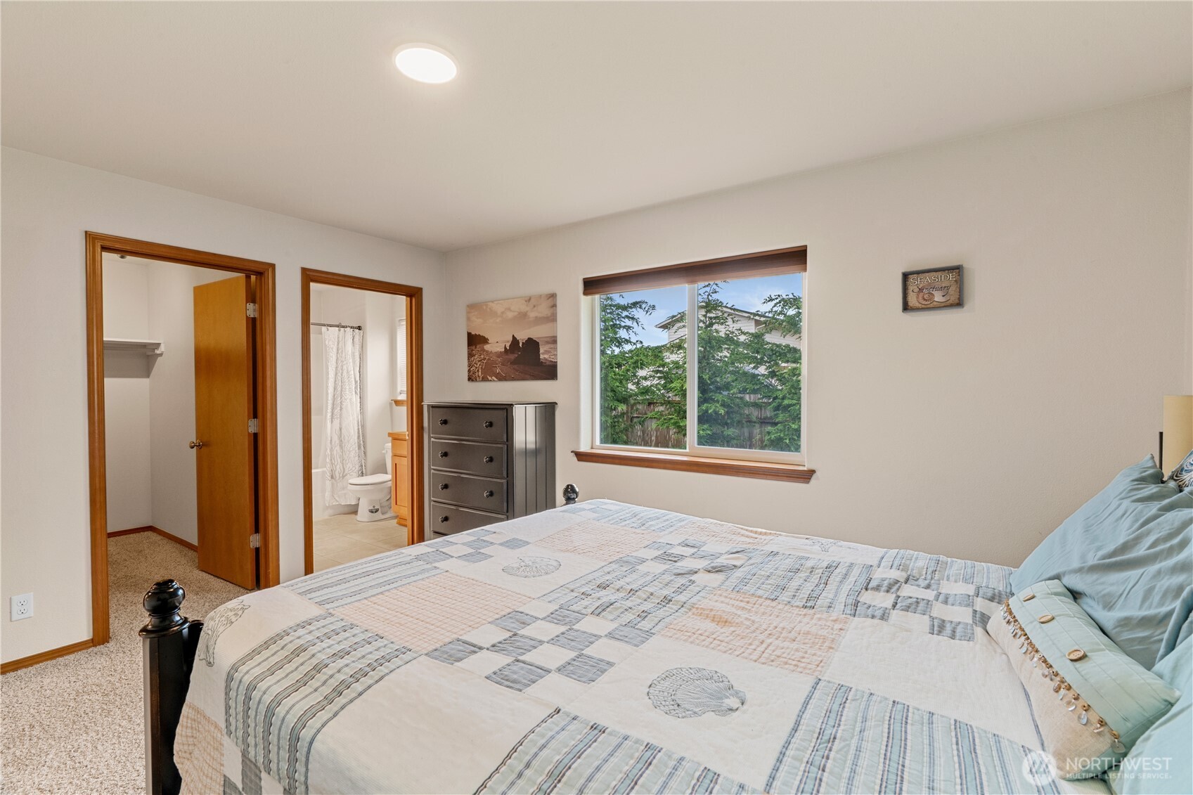 329 Cockle Street SW, Ocean Shores, WA 98569