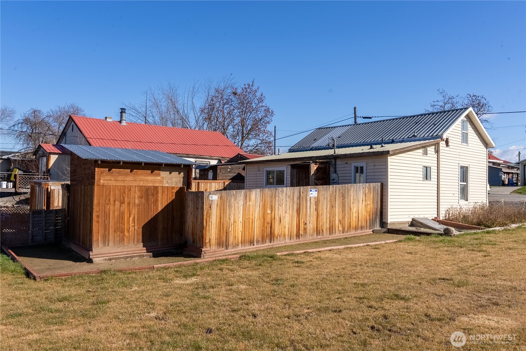 330 Edmonds Street , Omak, WA 98841