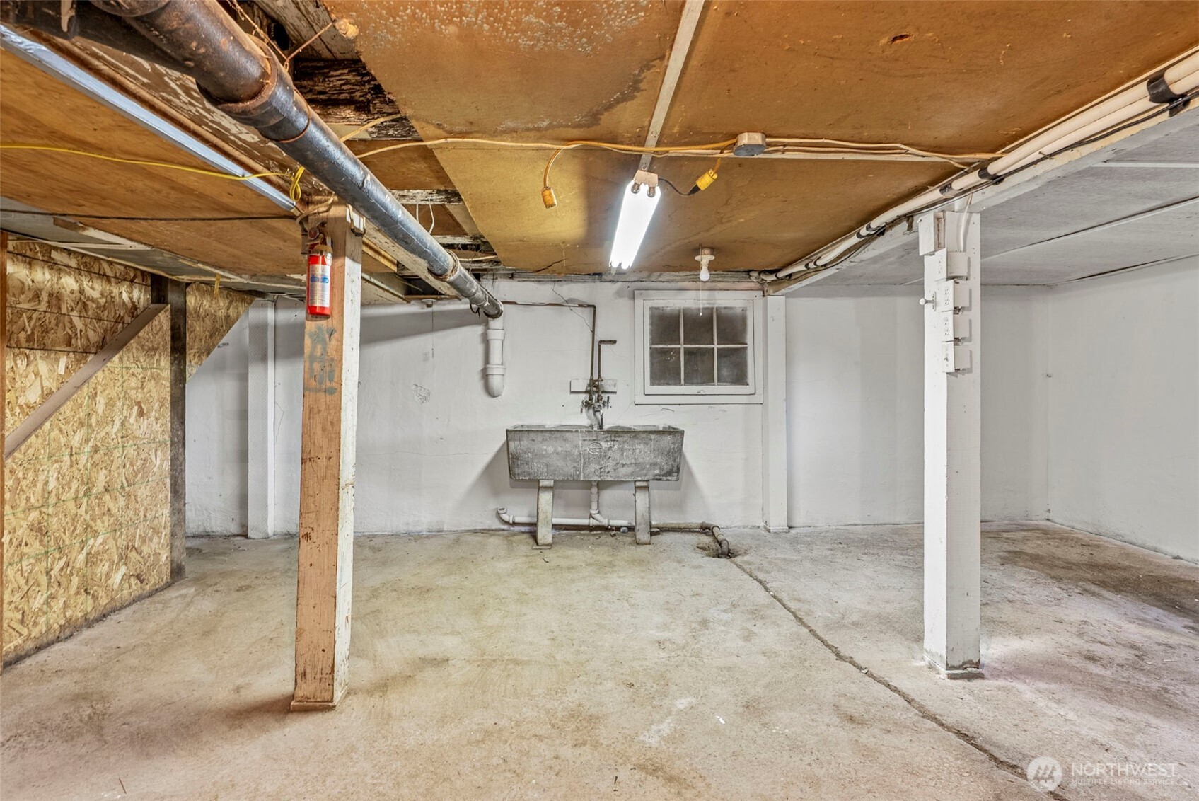 2914 Columbia Heights Road , Longview, WA 98632