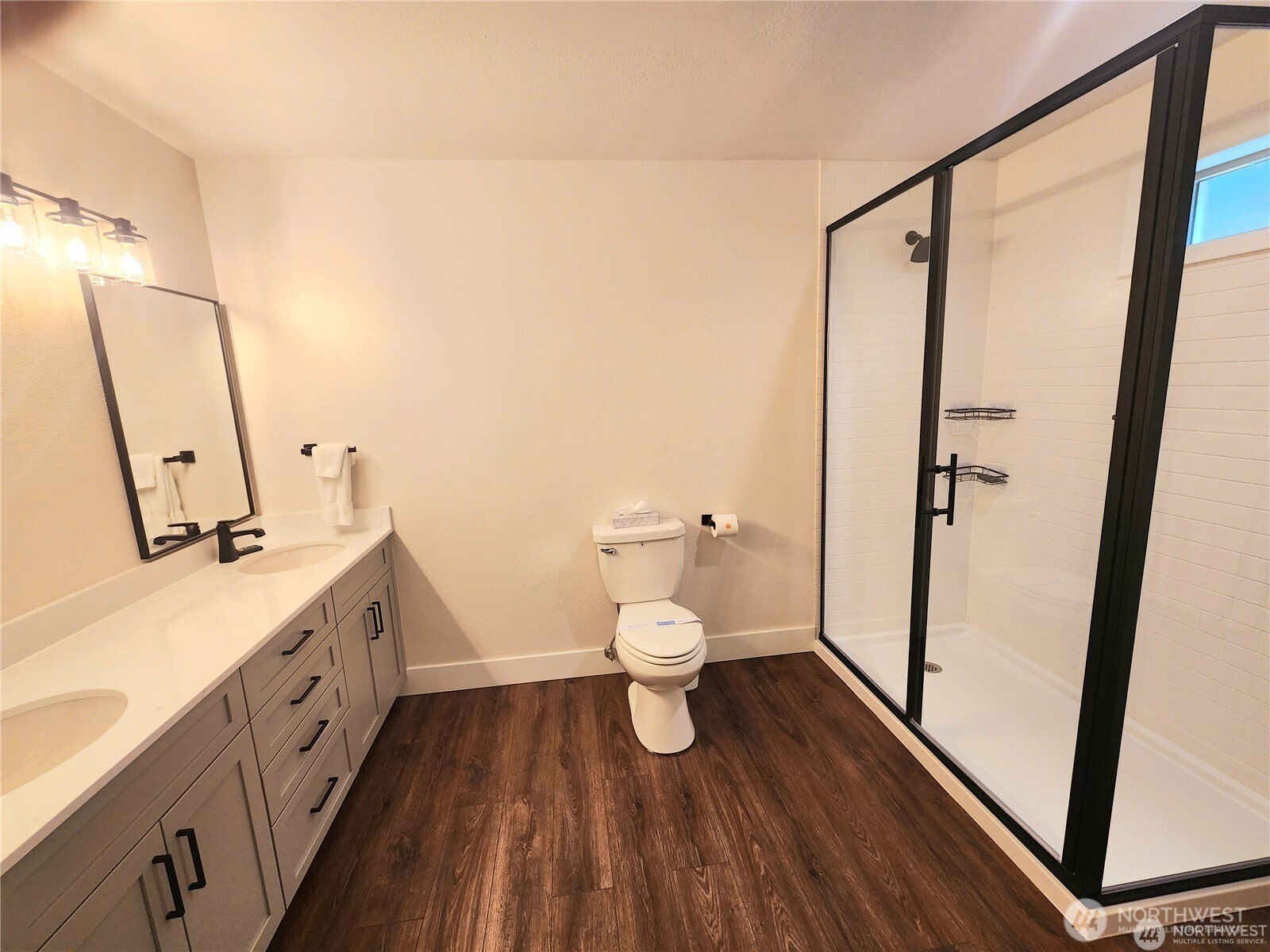 1 Lodge 636-E , Manson, WA 98831