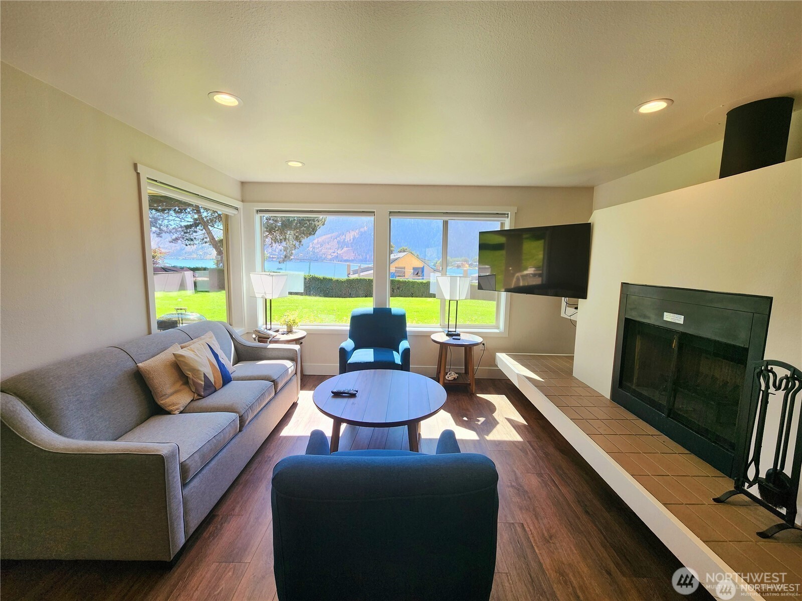 1 Lodge 636-E , Manson, WA 98831