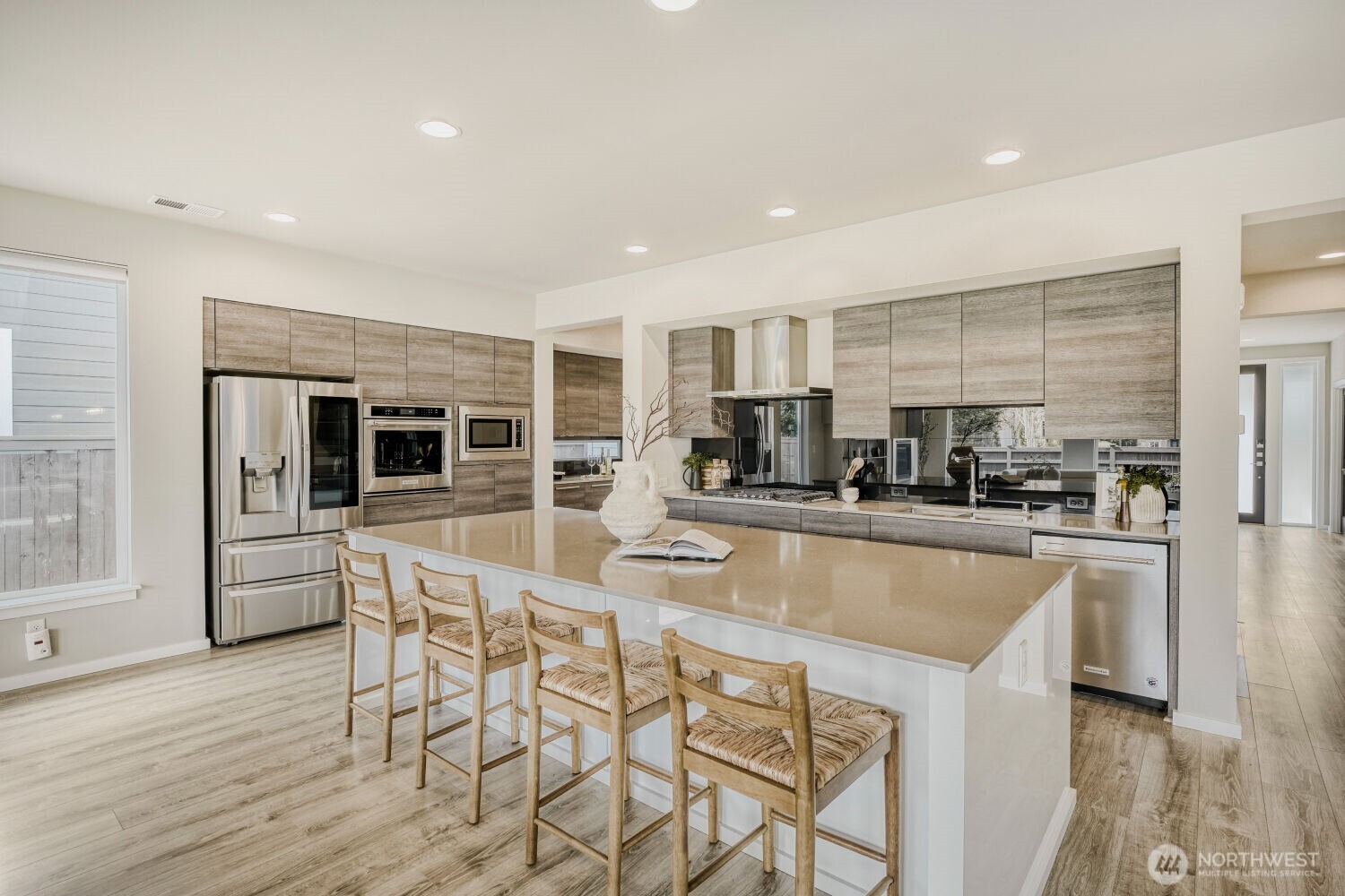 24818 237th Lane SE, Maple Valley, WA 98038