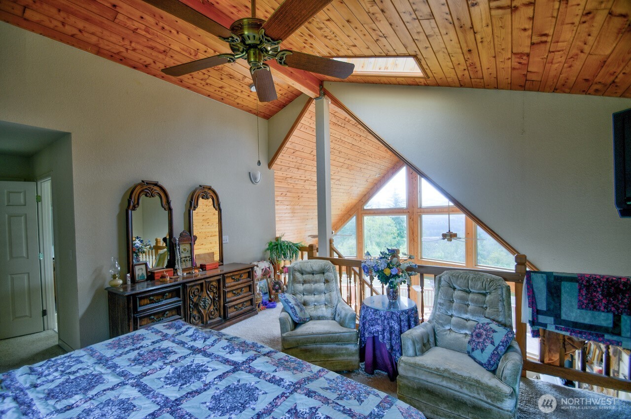 378 Burnt Ridge Road , Onalaska, WA 98570