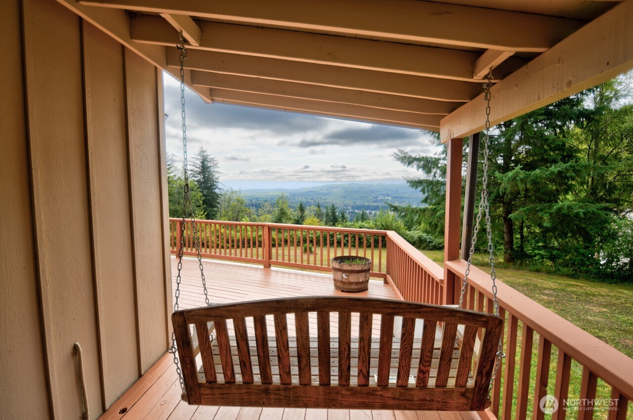 378 Burnt Ridge Road , Onalaska, WA 98570