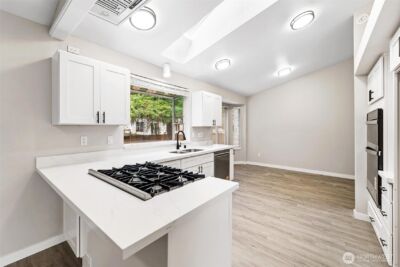 604 213TH Street SW, Bothell, WA 98021 - Photo 13