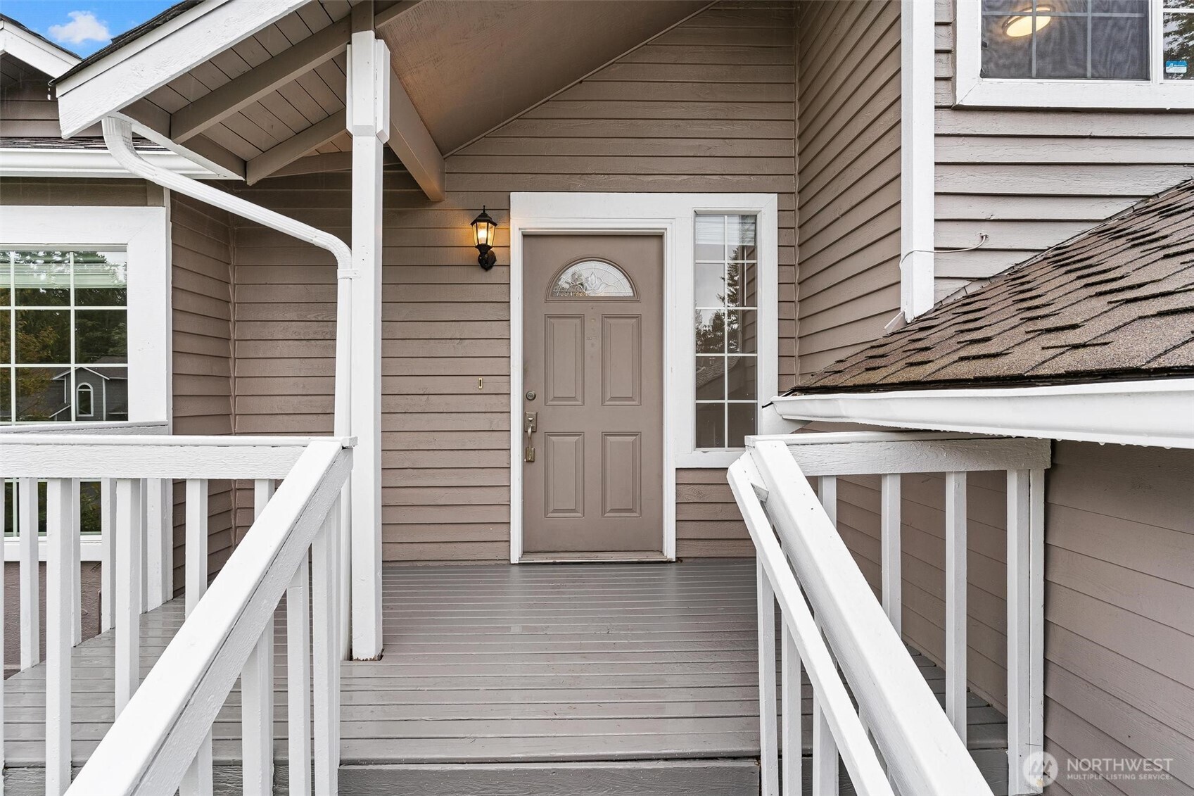 604 213TH Street SW, Bothell, WA 98021