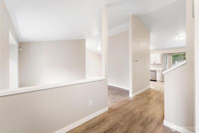 604 213TH Street SW, Bothell, WA 98021 - Photo 7