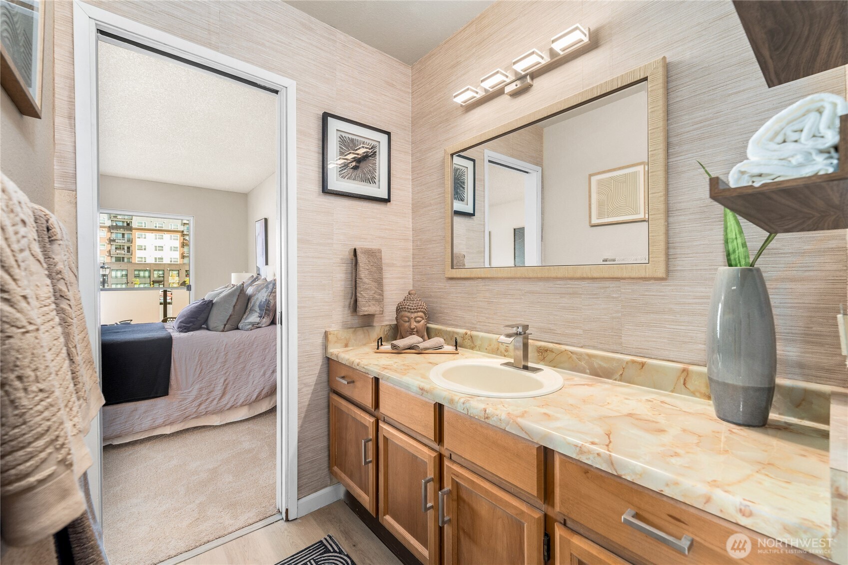 1175 Harrington Place NE #205, Renton, WA 98056