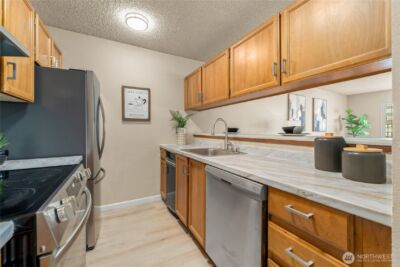 1175 Harrington Place NE #205, Renton, WA 98056 - Photo 6
