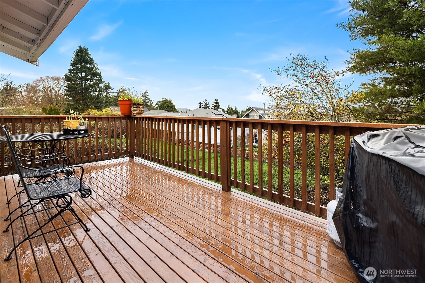 609 NW Broadway Street , Coupeville, WA 98239