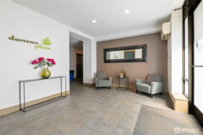 4547 8th Avenue NE #308, Seattle, WA 98105 - Photo 17