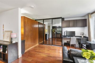 4547 8th Avenue NE #308, Seattle, WA 98105 - Photo 5