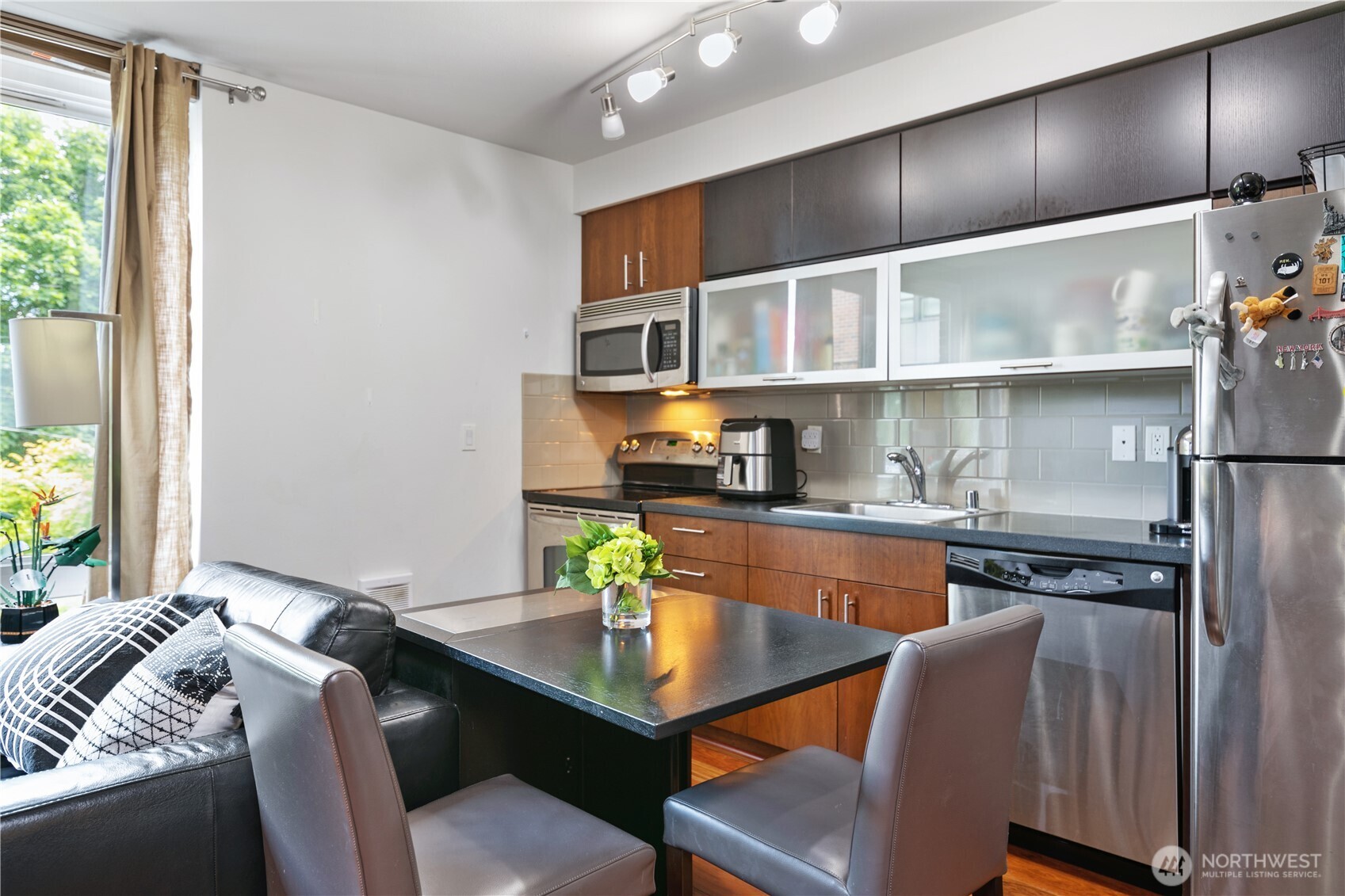 4547 8th Avenue NE #308, Seattle, WA 98105