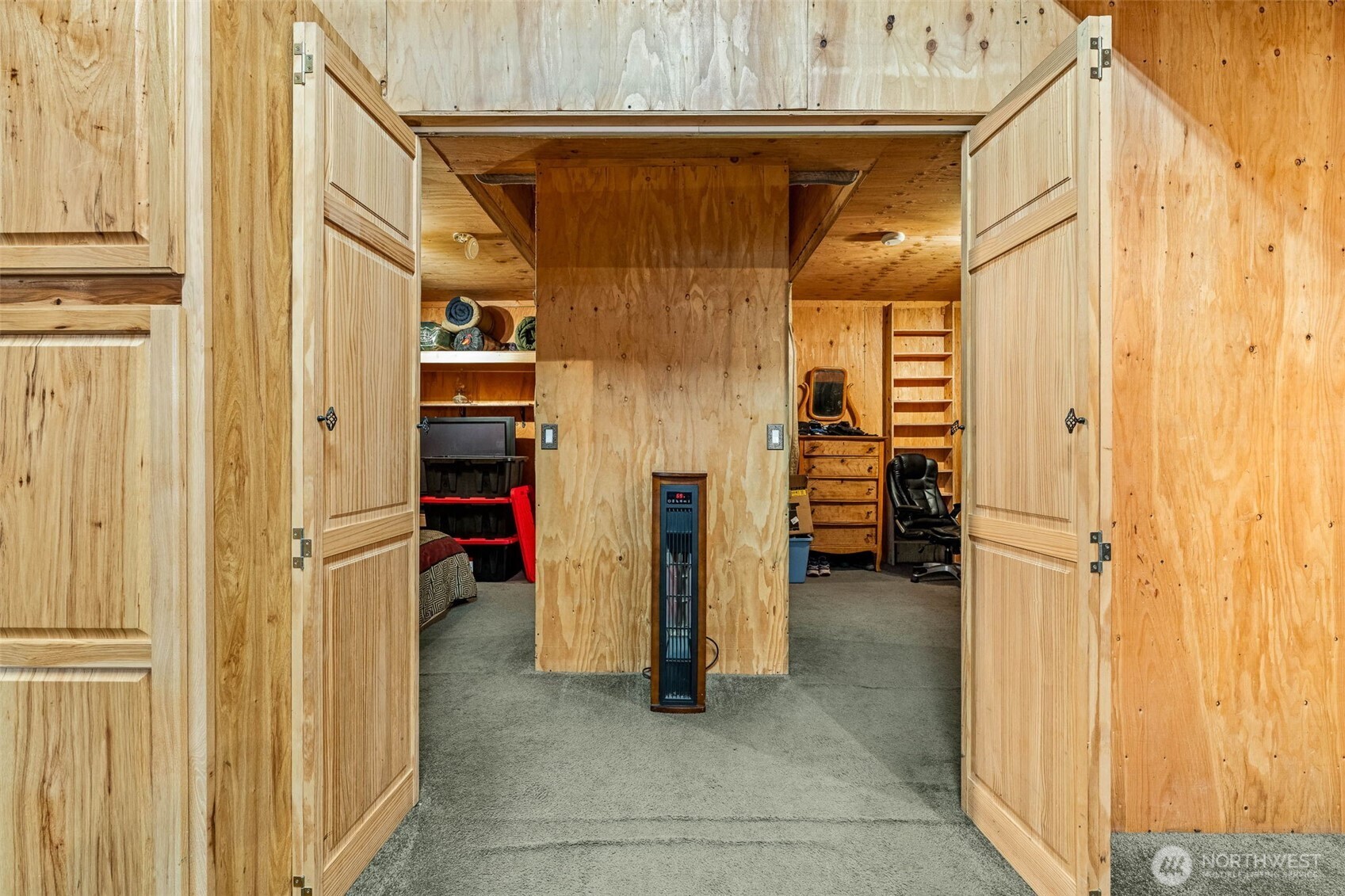 81 E Burrows Lane , Shelton, WA 98584