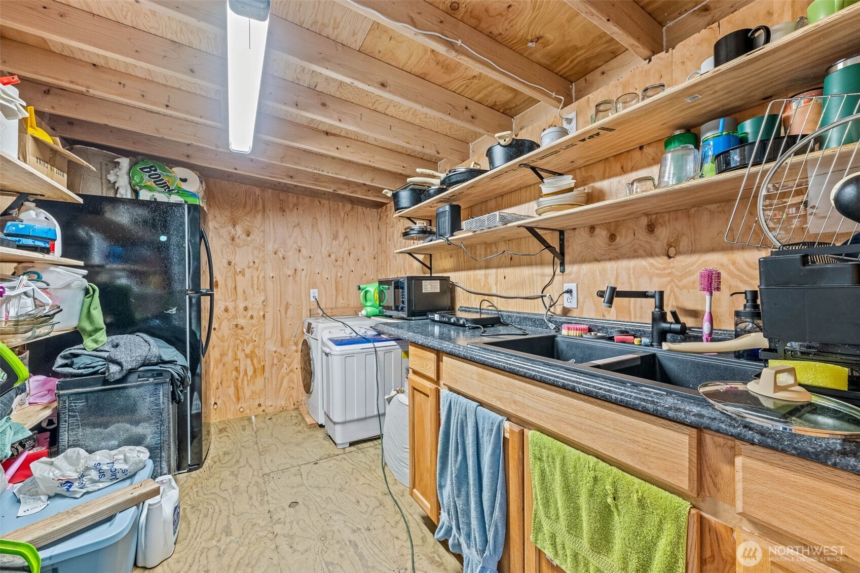 81 E Burrows Lane , Shelton, WA 98584