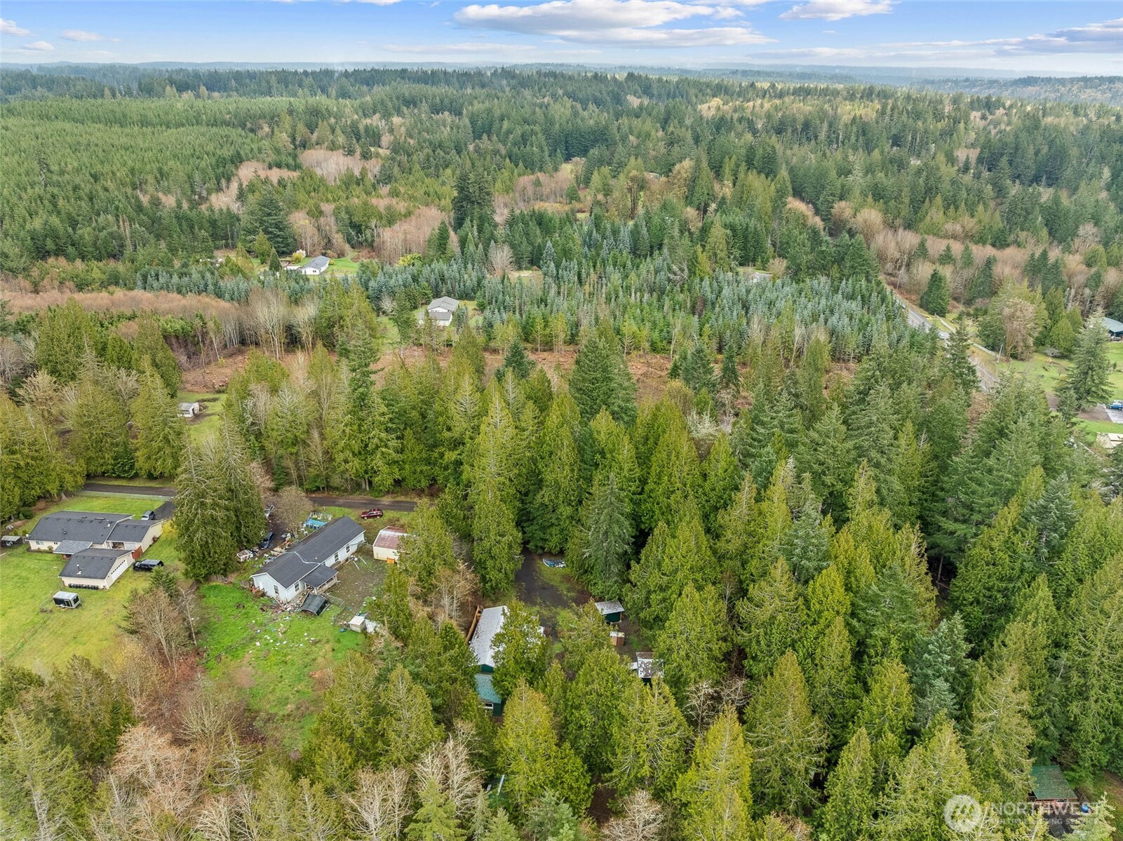 81 E Burrows Lane , Shelton, WA 98584