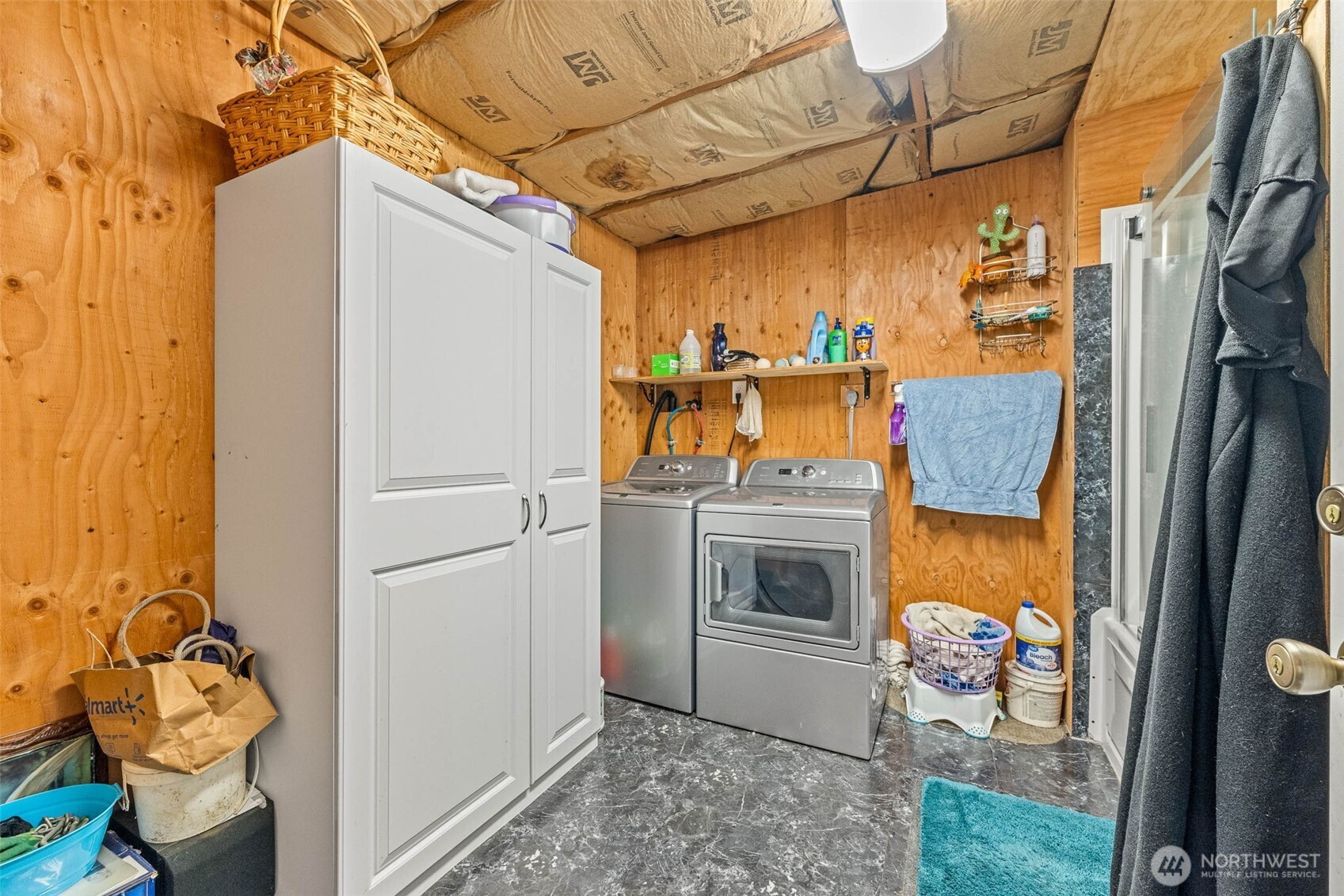 81 E Burrows Lane , Shelton, WA 98584