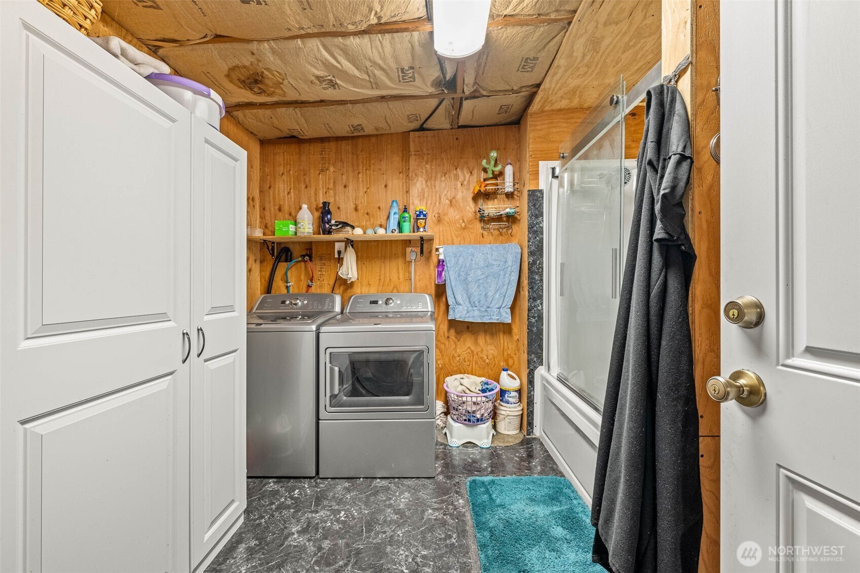 81 E Burrows Lane , Shelton, WA 98584